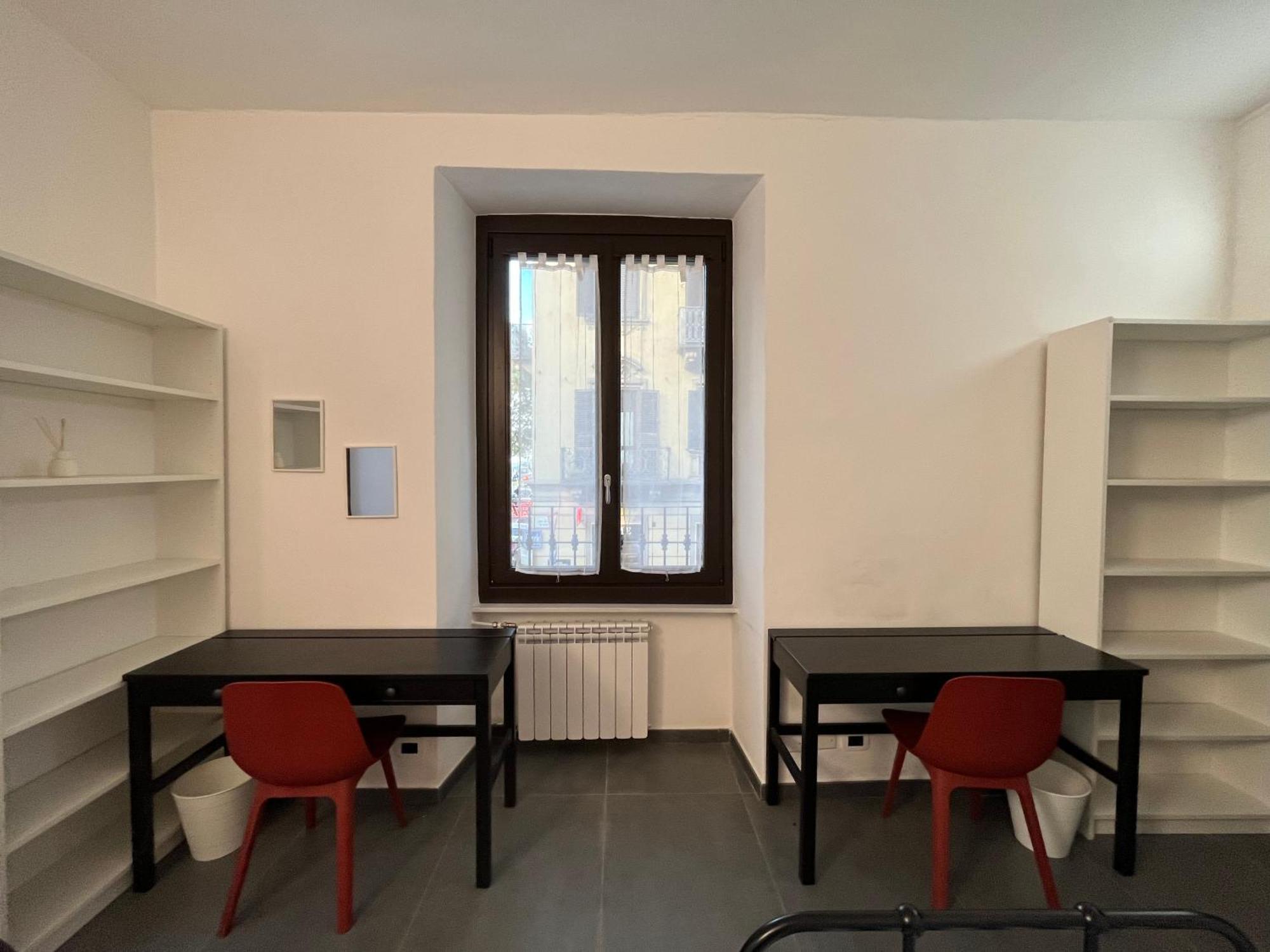 Porta Susa Rooms - Camere Porta Susa Turijn Buitenkant foto